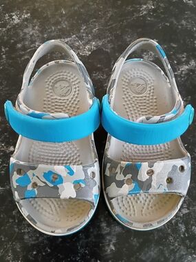 Kids Blue Camo Sandals with Adjustable Strap